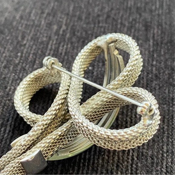 Vintage Art  Nouveau Silver Bow Modernist Brooch Pin with Dangling Tassels - Picture 5 of 8